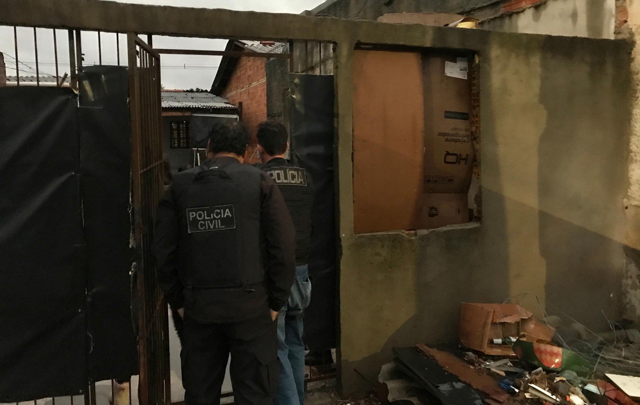 Crimes sexuais e de tortura contra crianças e adolescentes são investigados em Canoas; seis são presos
