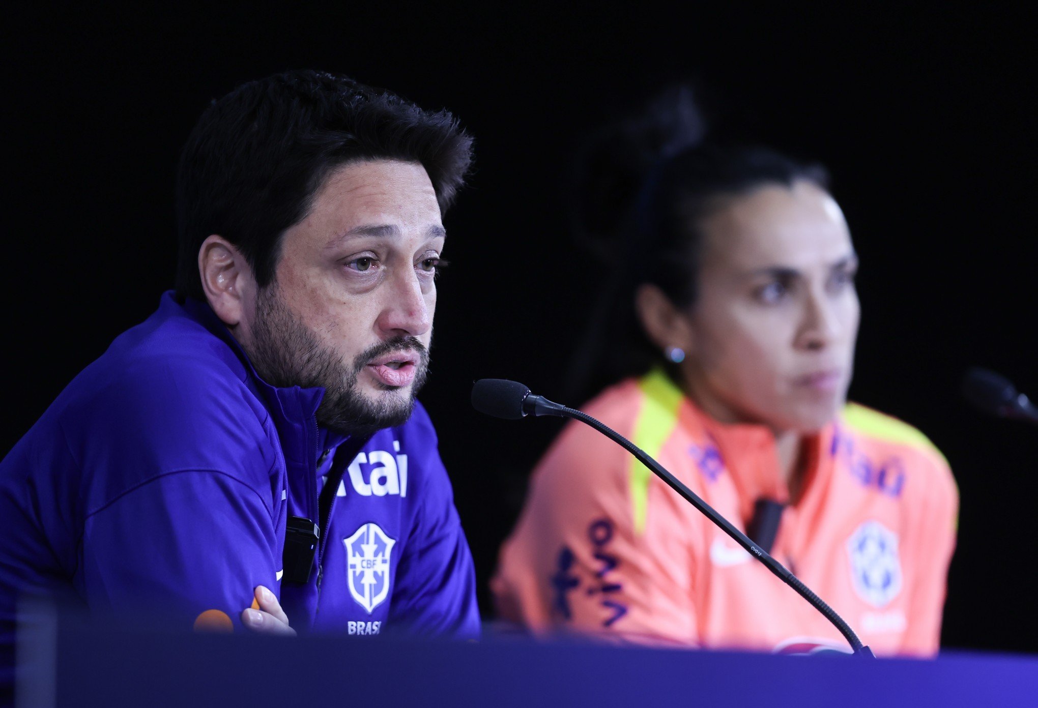 Arthur Elias prevê "grandes jogos" da seleção, e Marta não garante participação na Copa de 2027