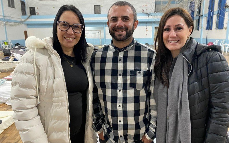 Juciane (esquerda) e Michele se mobilizaram para ajudar Starley | abc+