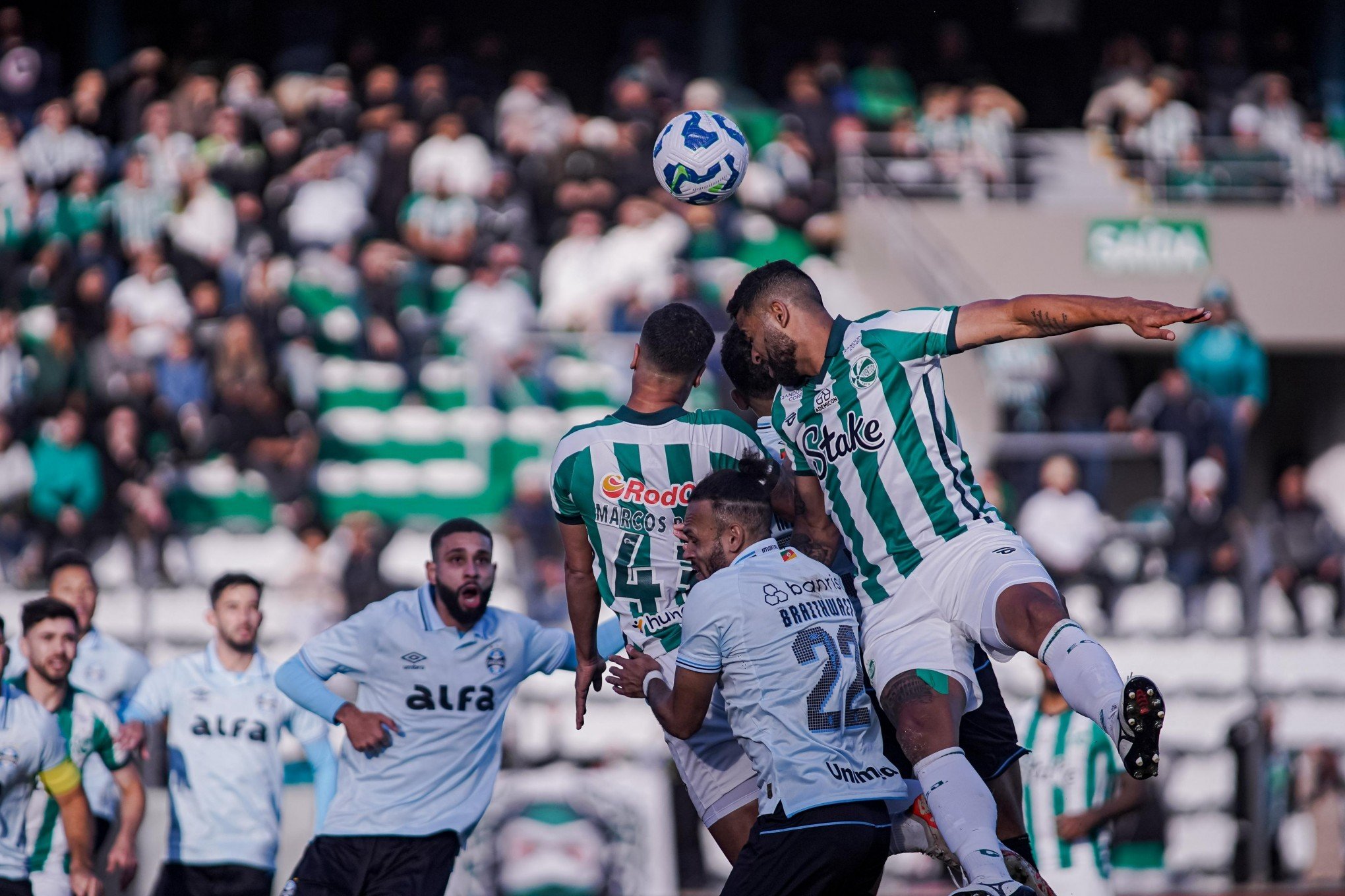 Grêmio vence o Juventude fora de casa e se afasta do Z4 do Brasileirão