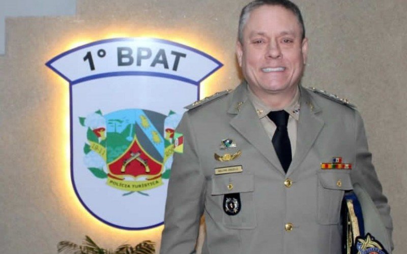 Novo comandante do 1º Bpat