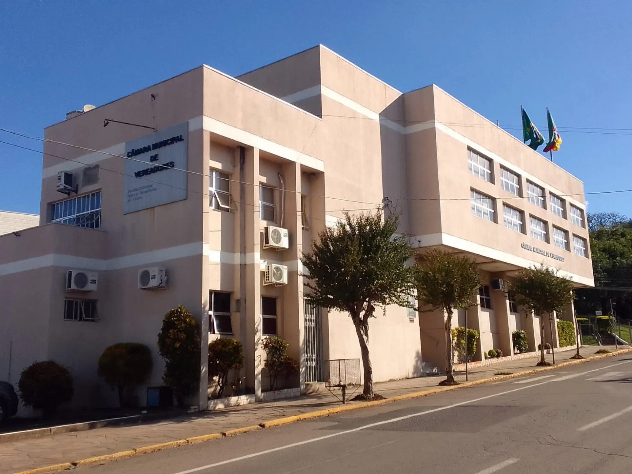 Projeto que cria oito novos CCs na Câmara de Estância Velha é adiado pela segunda vez