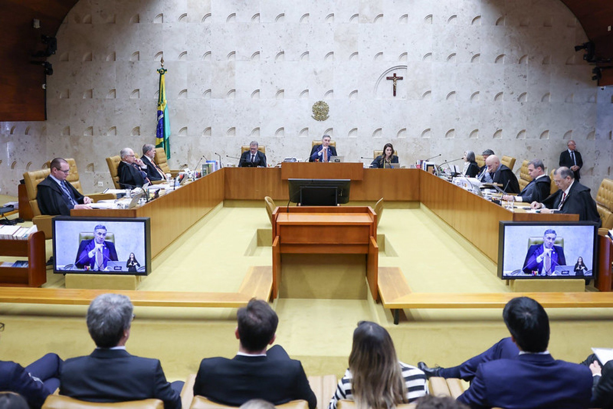 Saiba como foi o julgamento do STF sobre responsabilização das redes sociais por conteúdos ilegais