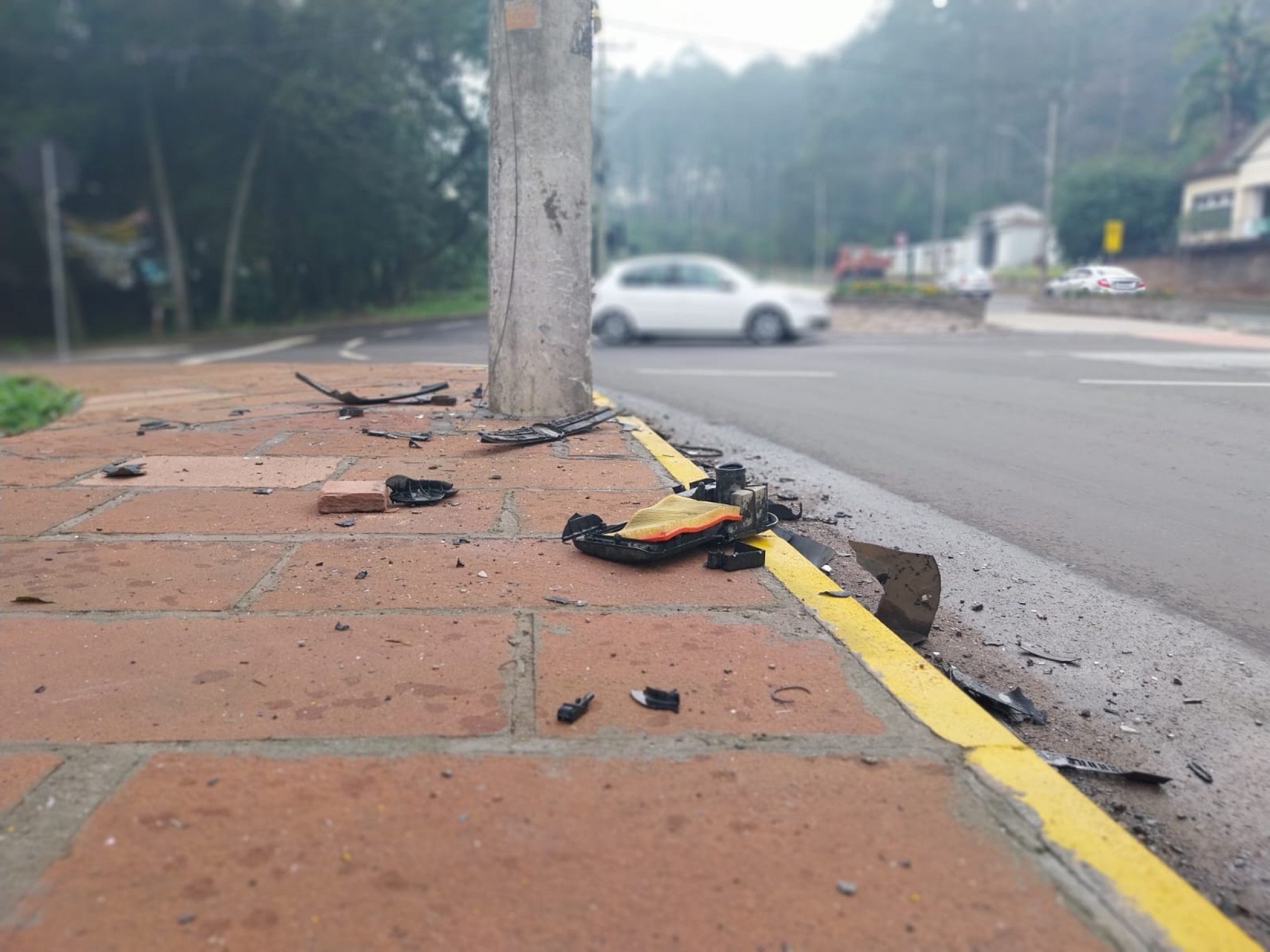 Saiba o que dizem autoridades sobre local de acidente que matou jovem em Estância Velha