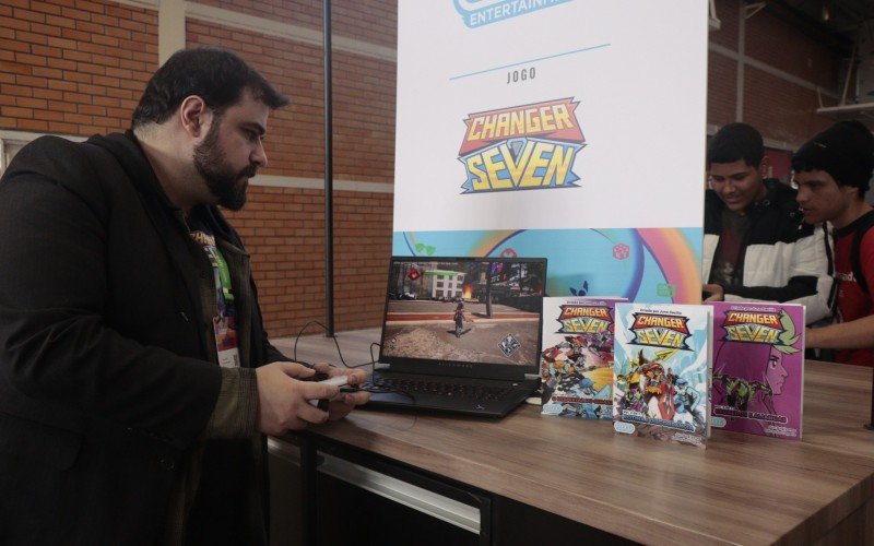 Juno Cecilio e o game desenvolvido pela empresa | abc+