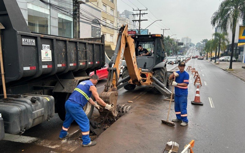 Obra deve seguir nas próximas semanas na Rua José do Patrocínio | abc+