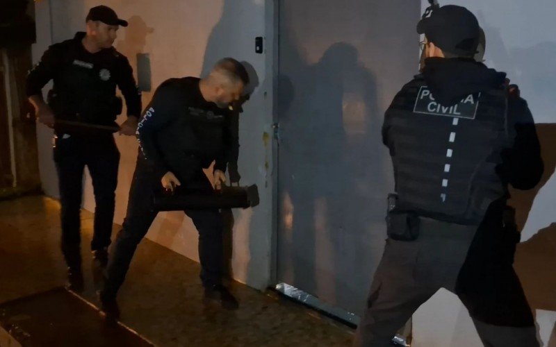 Grupo resposável por sequestros, incluindo o de mãe e filha em Canoas, é alvo da Polícia | abc+