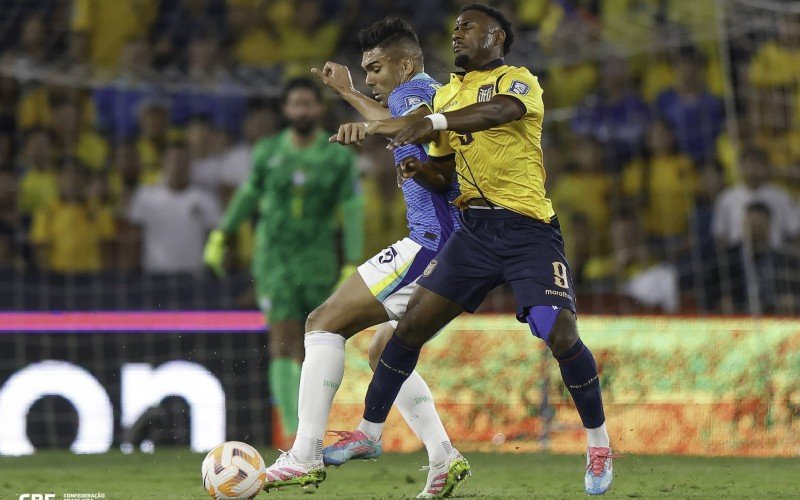 De volta à Seleção, Casemiro brigou no meio de campo | abc+