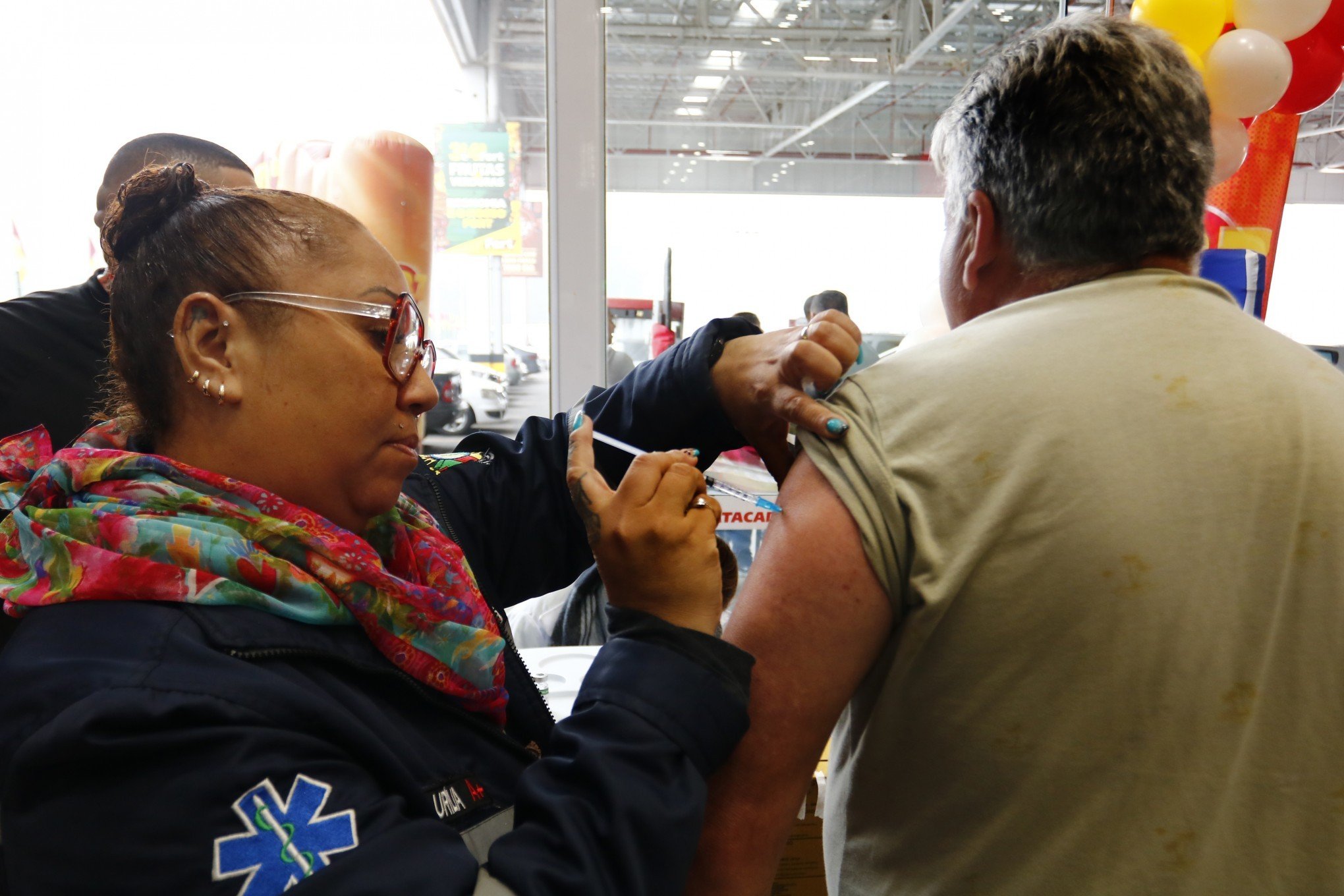 Canoas promove vacinação contra a gripe em dois supermercados neste sábado; confira os locais