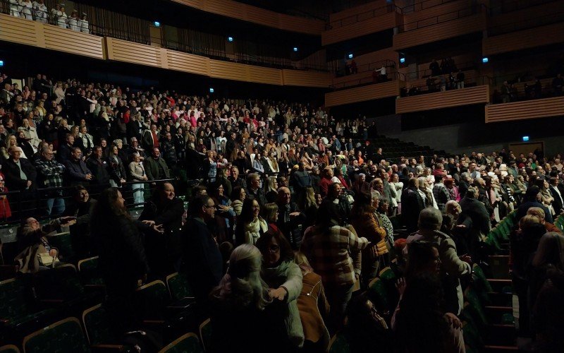 Edição de 2025 do Cante Pela Vida lotou o Teatro Feevale | abc+