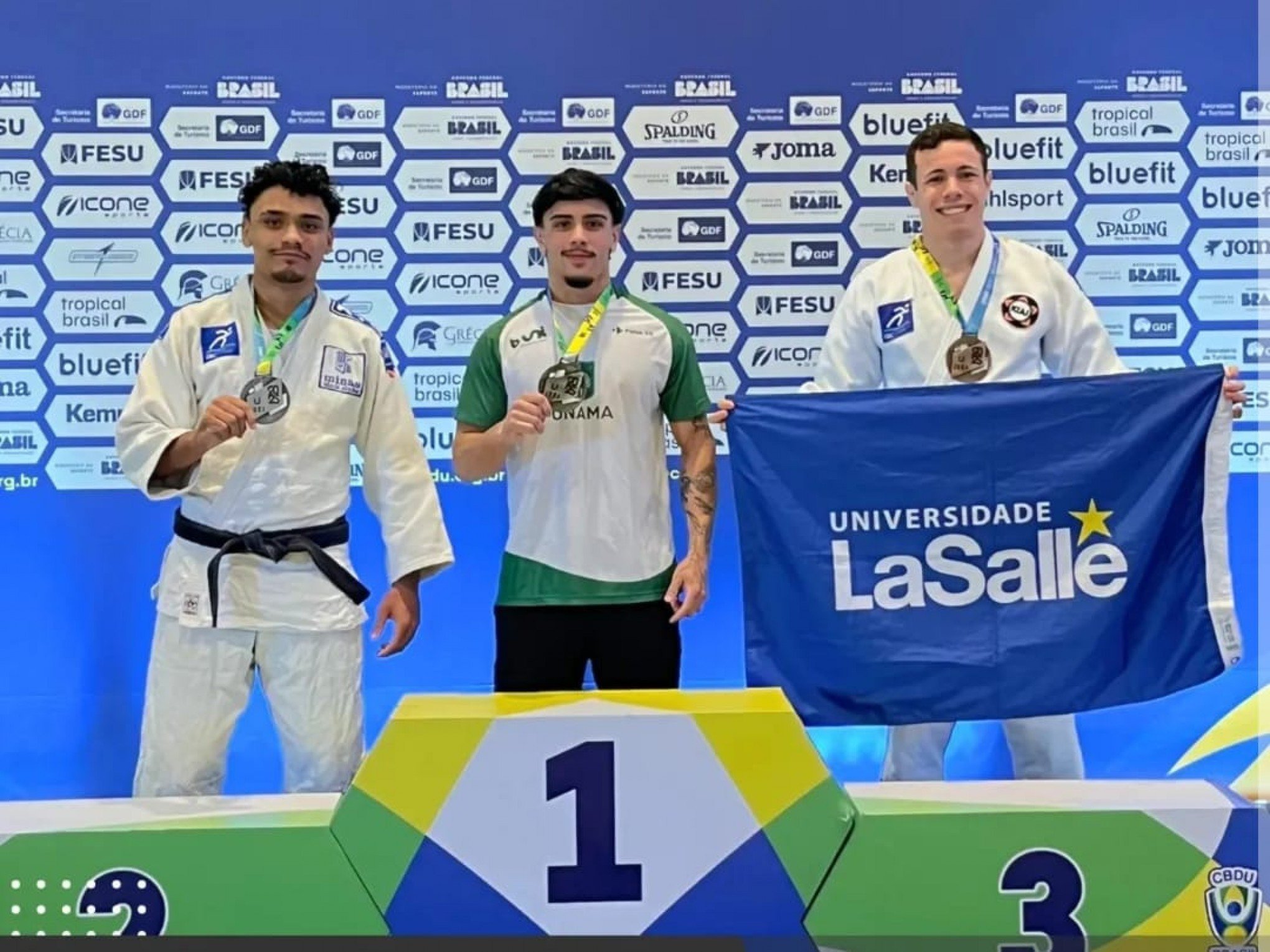 Judoca canoense conquista medalha de bronze nos Jogos Universitários Brasileiros