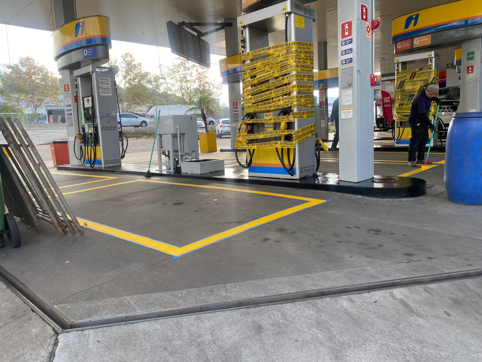 POSTO INTERDITADO: Saiba o que está sendo feito em local com bombas lacradas às margens da BR-116