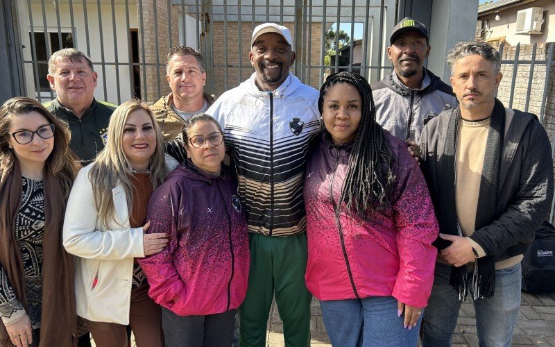 Da Silva ao lado da família e de amigos | abc+