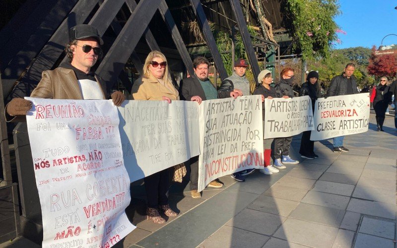 Alteração estabelece limite de artistas na Rua Coberta