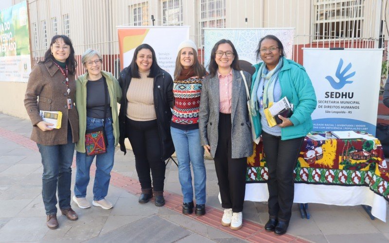 Carolina, Soraya, Paula, Vilene, Flávia e Selenir na ação