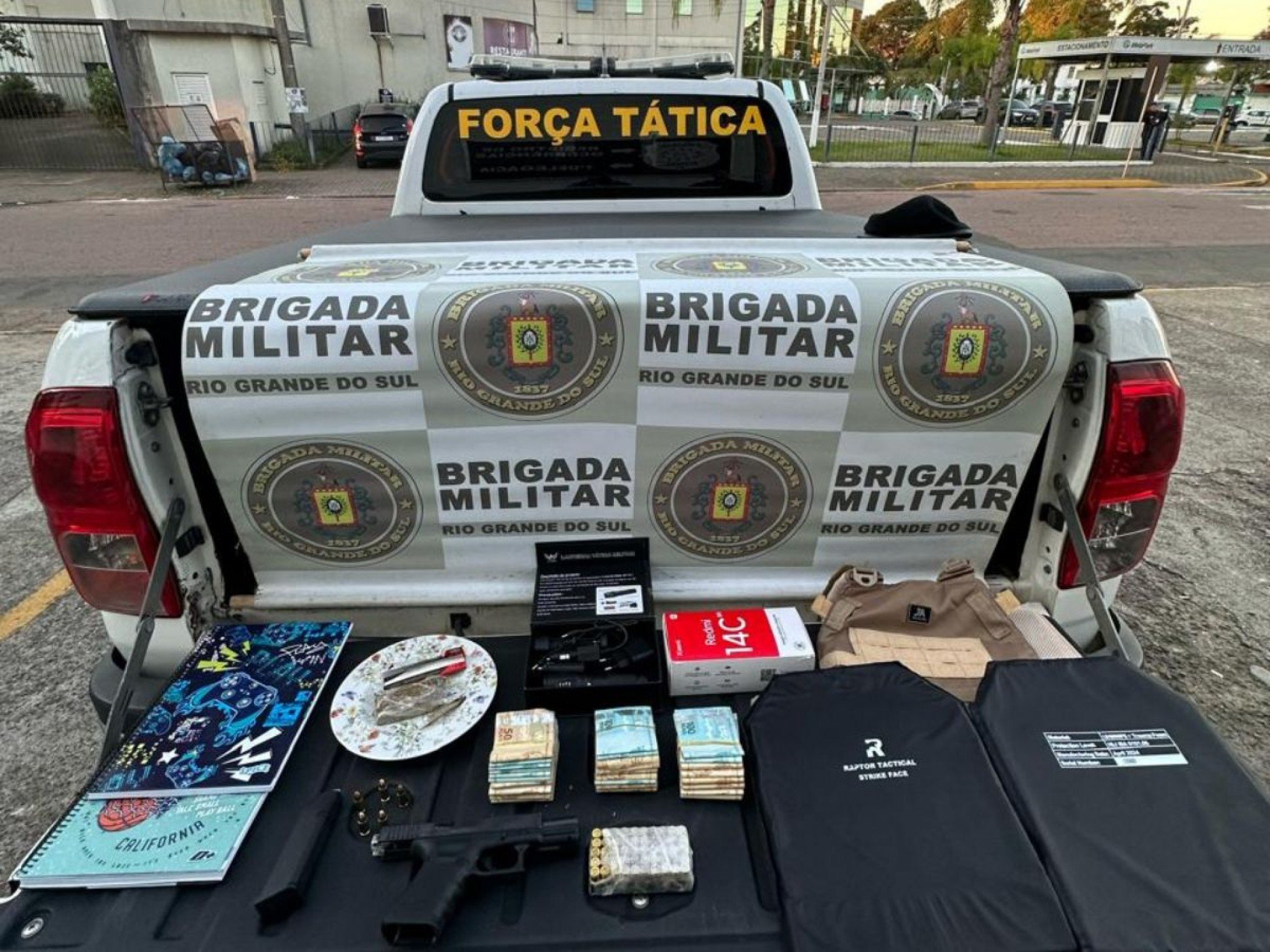 Líder de facção criminosa da Serra é preso em Estância Velha armado, com carro blindado e colete balístico