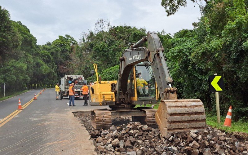 Obras nas estradas da região
