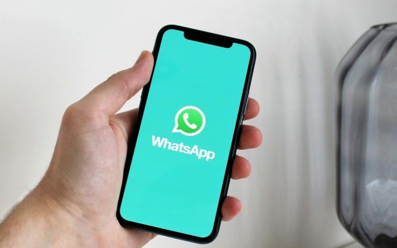 Nas próximas semanas, WhatsApp terá anúncios | abc+
