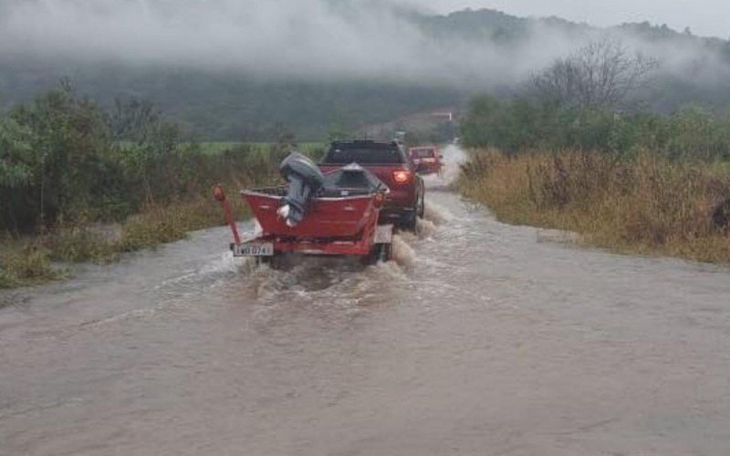 Buscas a carro levado pela água em Candelária | abc+