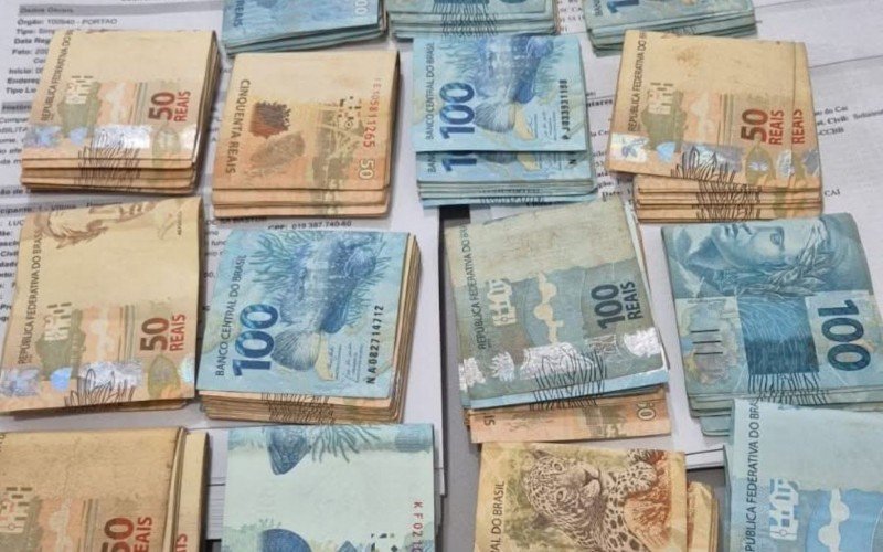 Idosa tenta subornar policiais com R$ 15 mil dentro da delegacia e acaba presa no Vale do Sinos | abc+