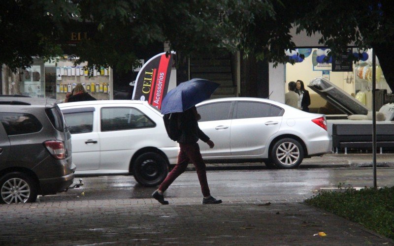 Chuva continua a atingir o RS nas próximas horas | abc+