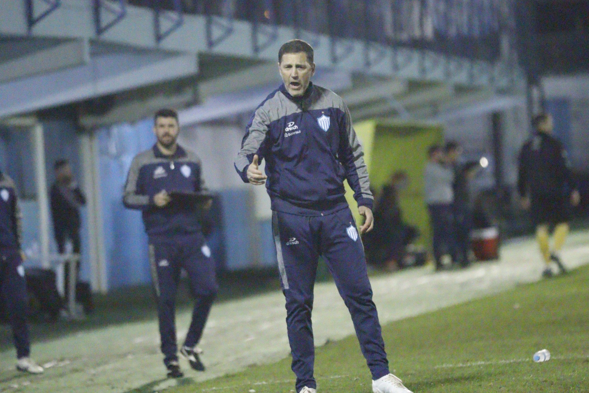 Técnico Marcelo Caranhato deixa o Novo Hamburgo dez dias após assumir o cargo