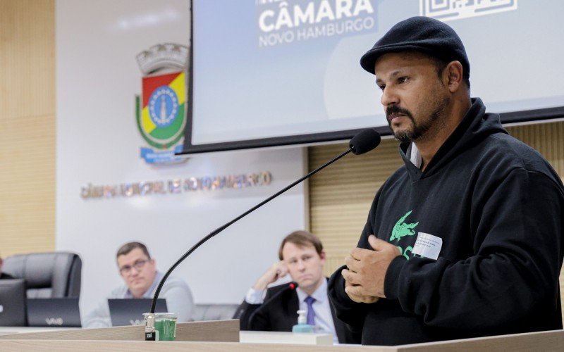 Escola de samba de Novo Hamburgo pede apoio à Câmara para continuar em sua sede no Parque do Trabalhador | abc+