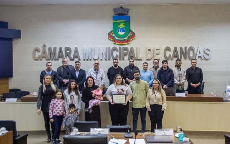 Cerimônia ocorreu nesta terça-feira (17)