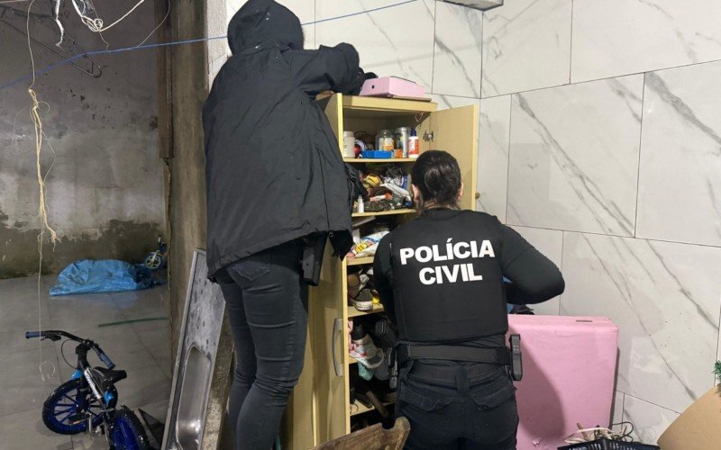 Operação O Infiltrado cumpriu mandados em cidades da Grande Porto Alegre nesta quarta | abc+