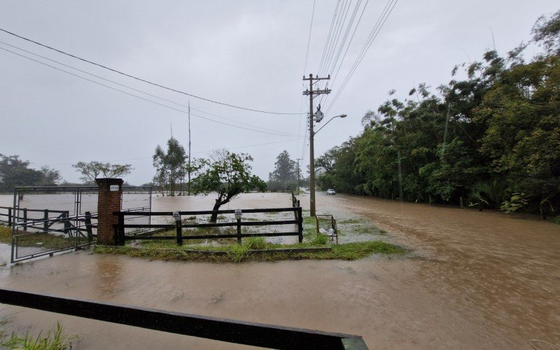 Estrada Affonso Strack, em Lomba Grande