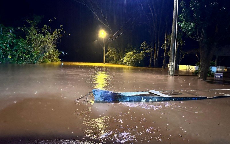 Rio Caí superou a cota de inundação em São Sebastião do Caí | abc+