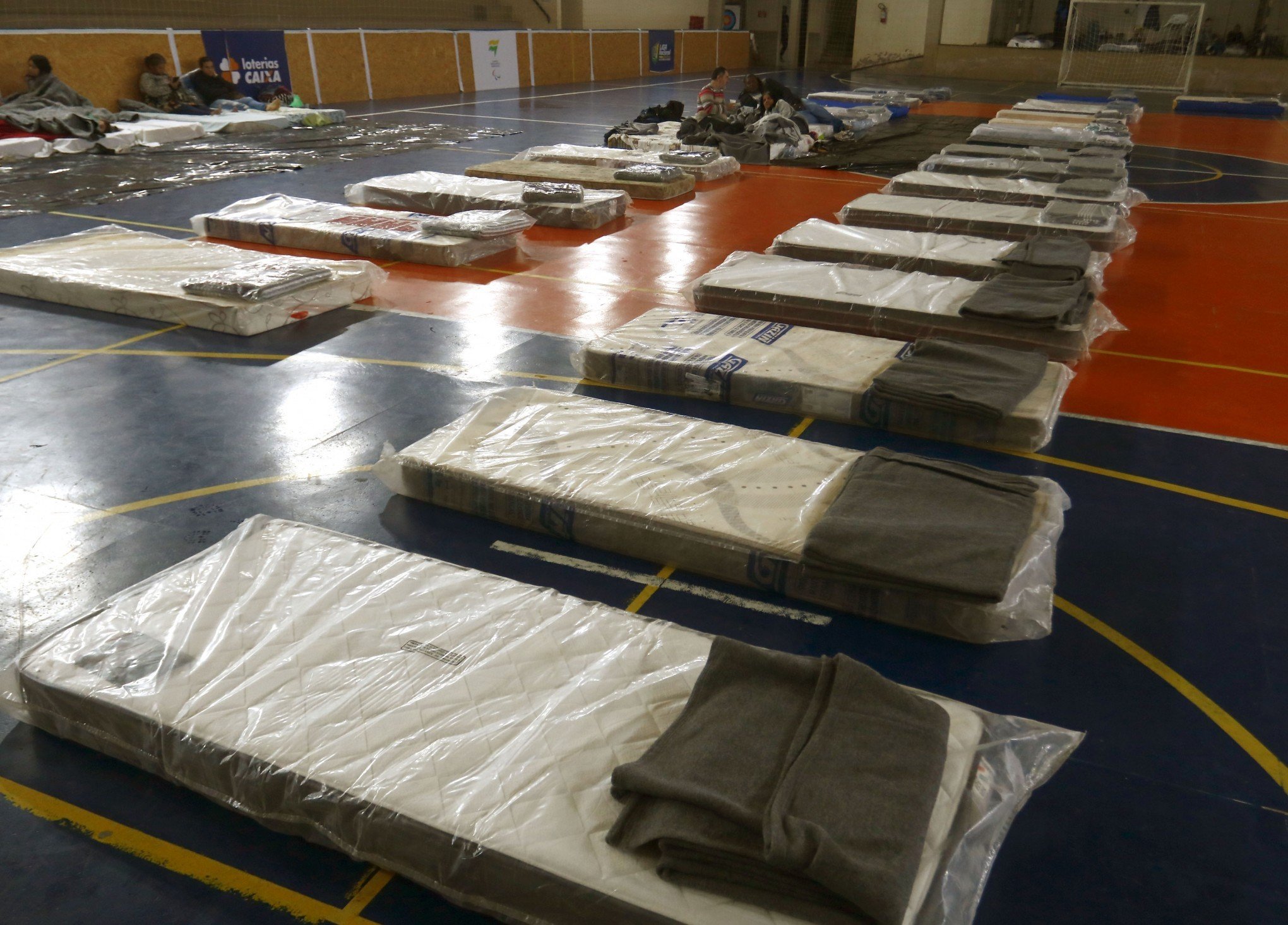 Todos os abrigados já retornaram para casa, mas espaços seguem abertos em Canoas