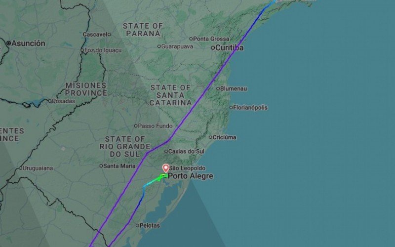 A rota do avião que ia para Montevidéu e pousou em Porto Alegre | abc+