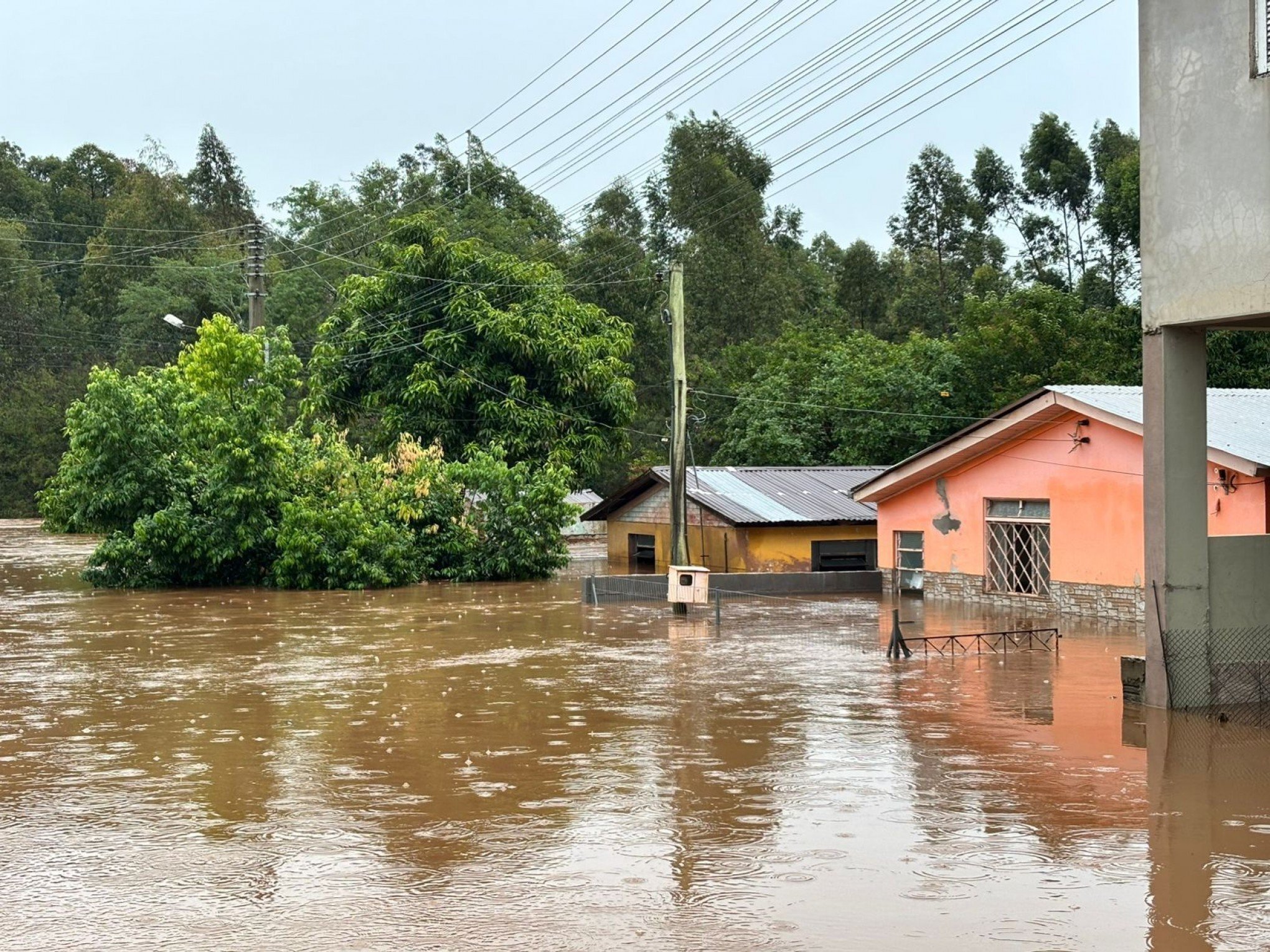 CHUVA NO RS: Já passam de 6 mil pessoas fora de casa no Estado; veja o boletim da Defesa Civil nesta sexta-feira (20)
