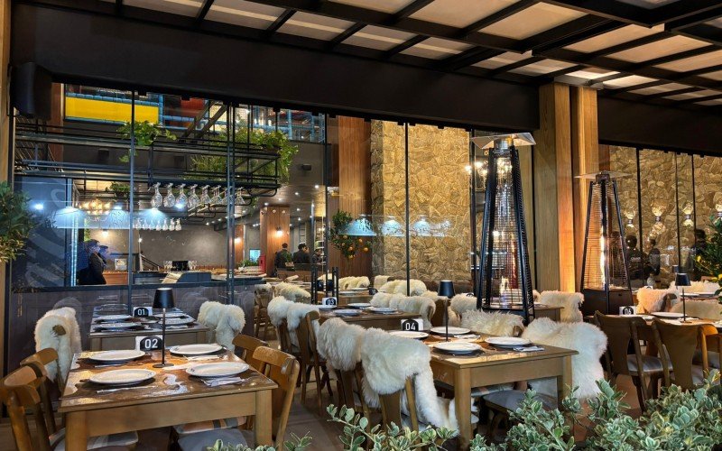 Inauguração do restaurante Campo e Vinho, na Rua Coberta
