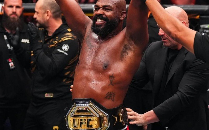 Jon Jones | abc+