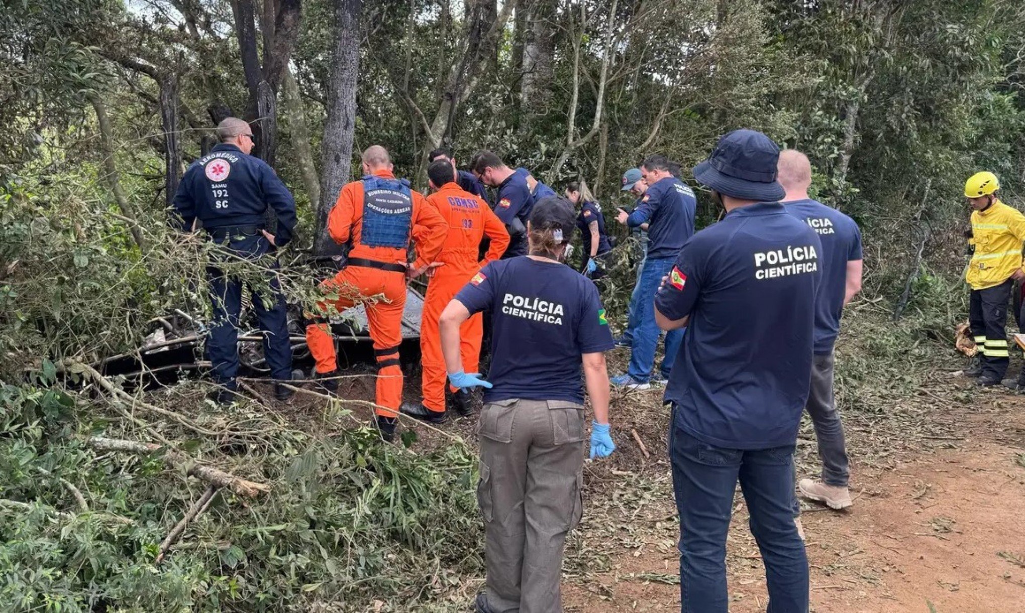 Queda de balão em SC: vítimas começam a ser veladas