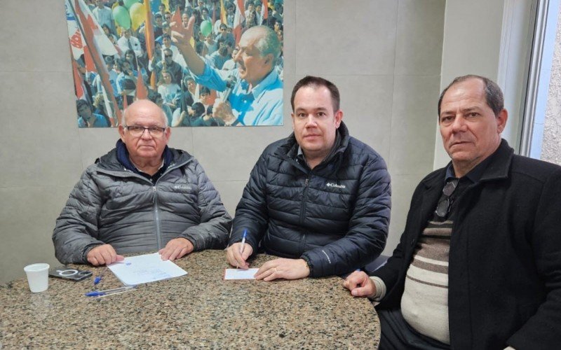 Lüders  teve ficha abonada por presidente do PDT, Romildo Bolzan Júnior, e por Marcos Hatzenberger filiado ao partido em Novo Hamburgo | abc+