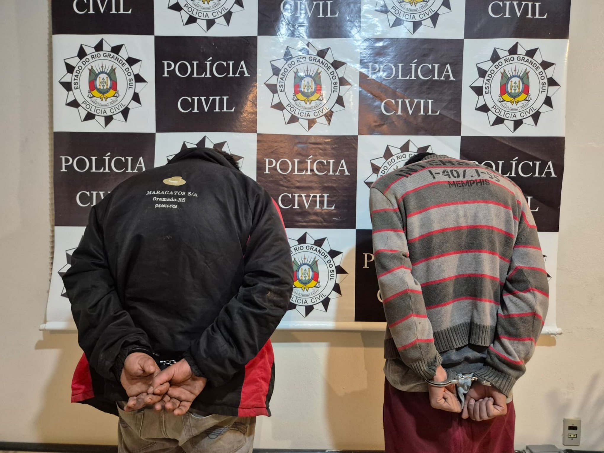 Criminoso tenta atropelar policiais durante abordagem em Gramado
