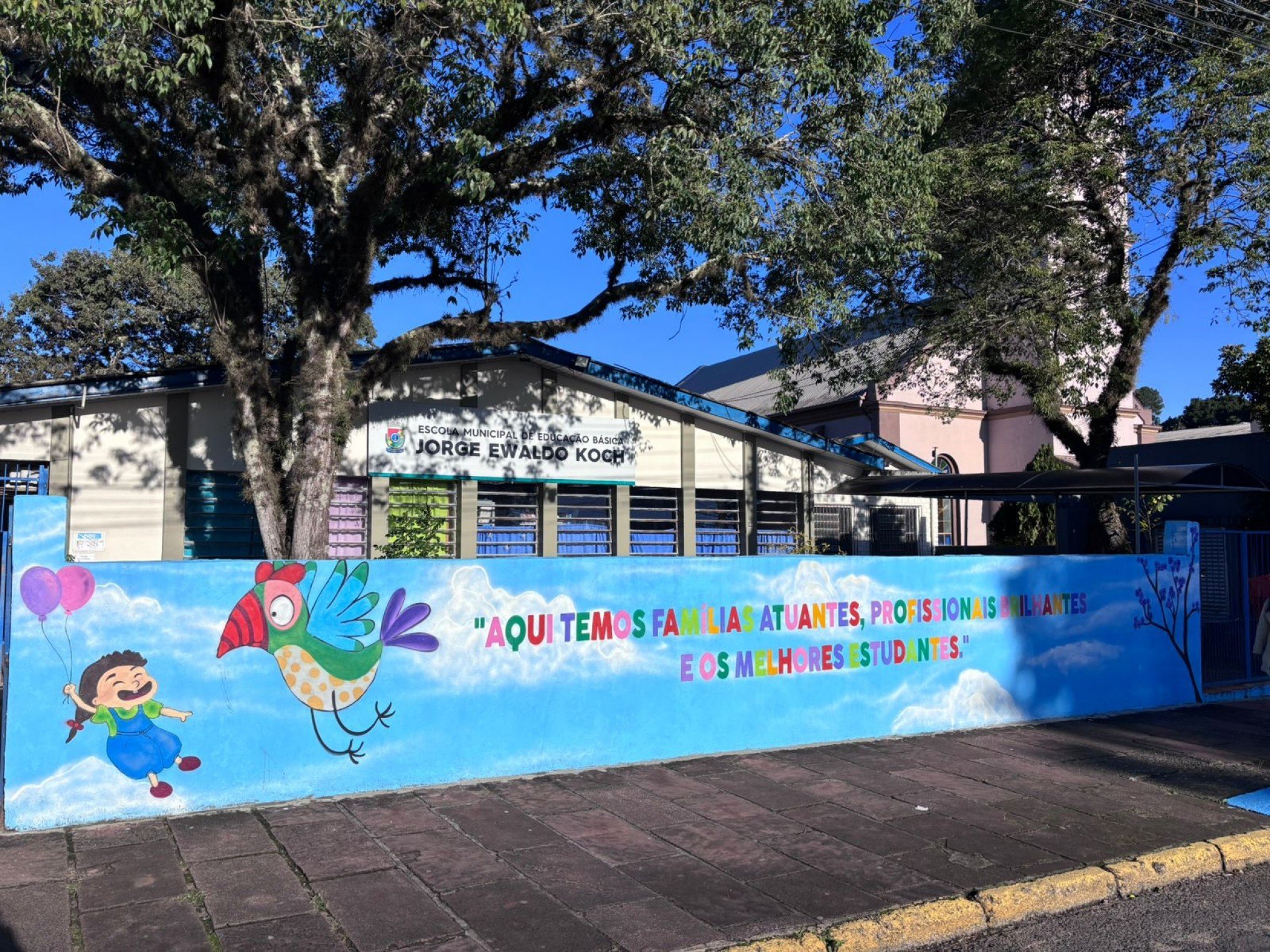 Escola da região comemora 75 anos com atividades especiais