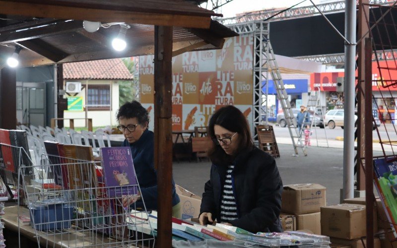 44ª Feira do Livro de Estância Velha - Montagem 