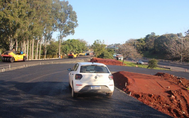 Com a conclusão da obra, motoristas poderão acessar a Br-116 dobrando à direita na Rua José do Patrocínio para quem vem do bairro Primavera
