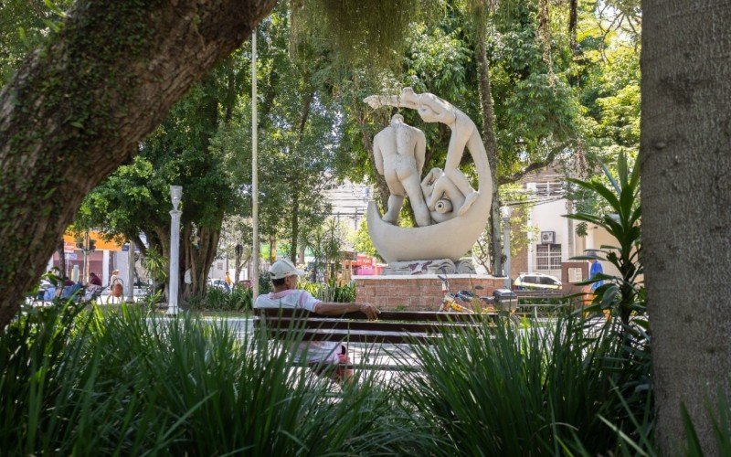 Praça Emancipação