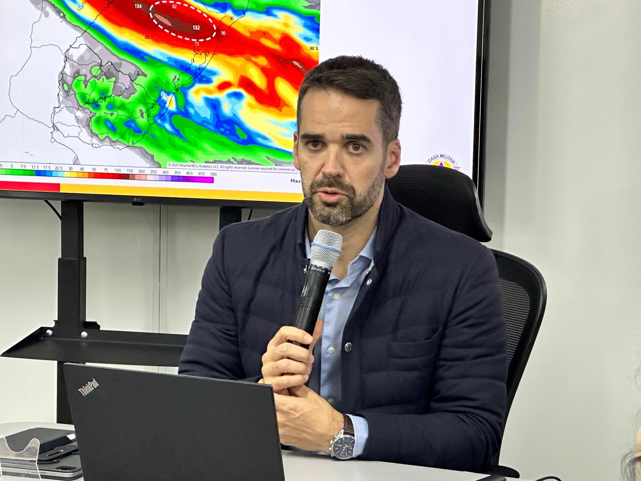 Deslizamento de terra, cheias e agravamento na região: O que diz Leite sobre chuva volumosa no RS