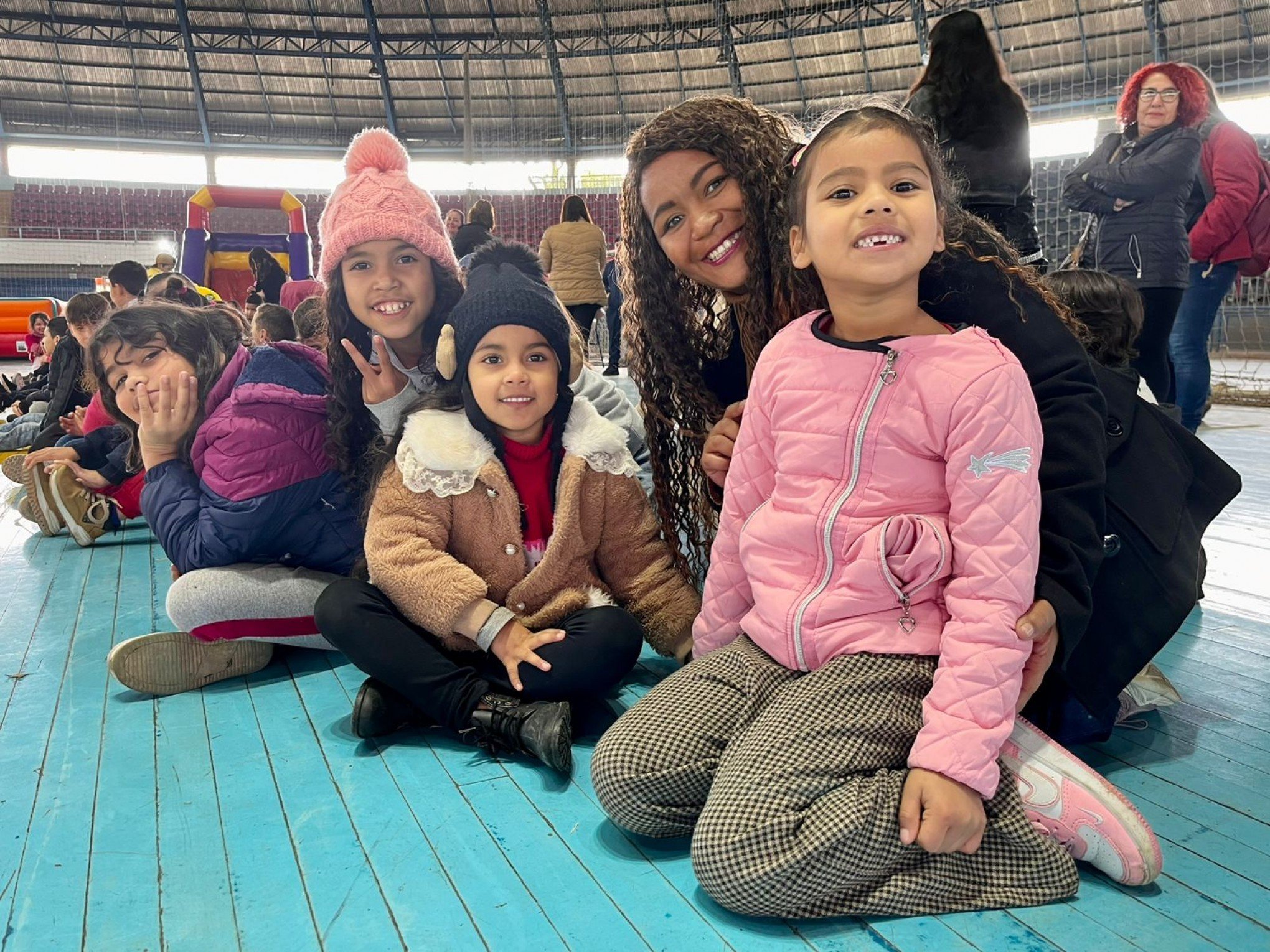 Feira intercultural marca o encerramento da Semana da Pessoa Migrante e Refugiada
