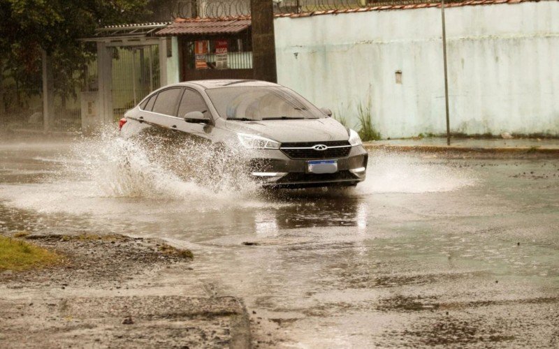 Chuvarada deve ser registrada em cerca de 12 horas | abc+