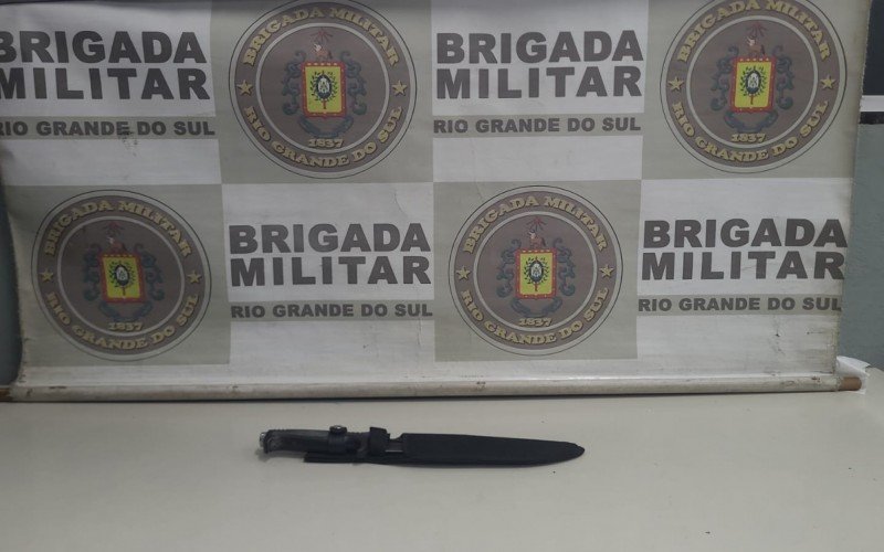 Homem esfaqueou duas mulheres e fez criança de 10 anos refém em Porto Alegre | abc+