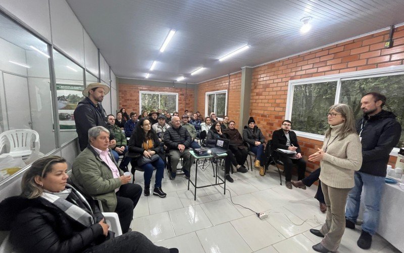 Secretaria de Agricultura e Emater apresentam plano de recuperação e resiliência