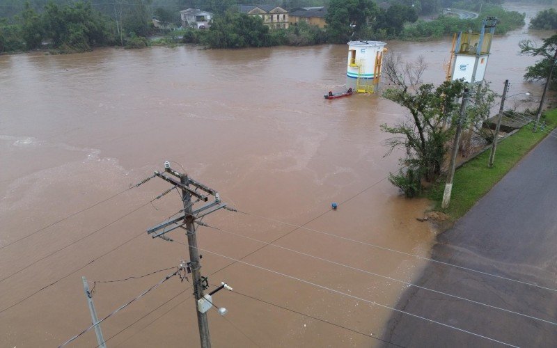Rio Caí começa a transbordar em São Sebastião do Caí neste domingo | abc+