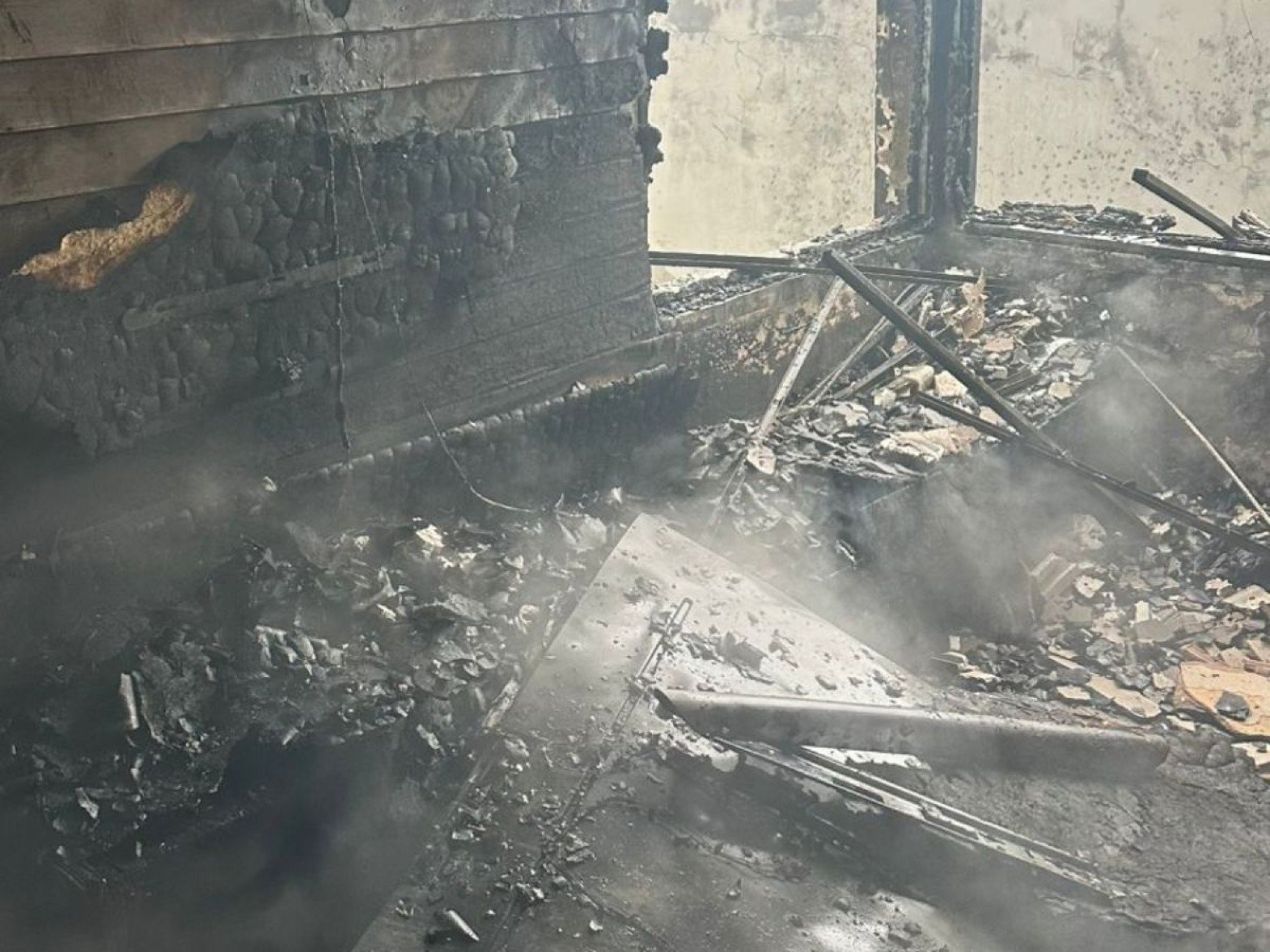 Incêndio aconteceu na tarde deste domingo | abc+